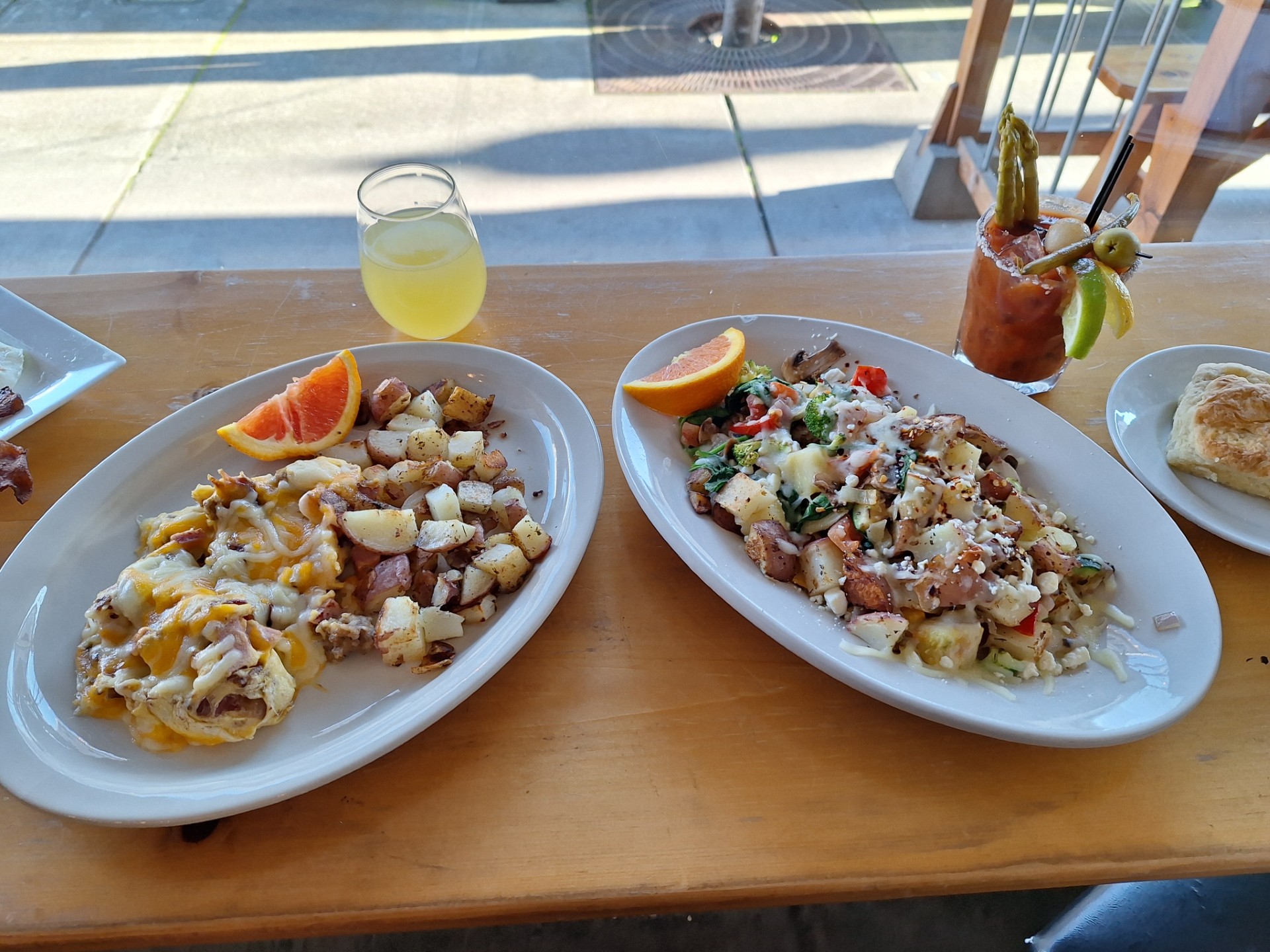 farmers scramblew veggie hash